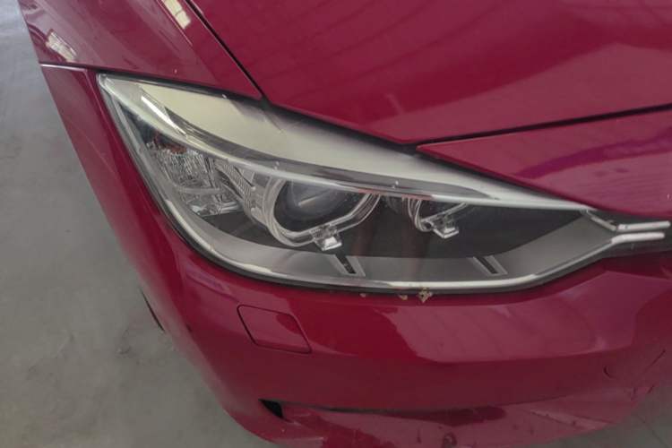 Used BMW 3 Series 2013 320i Sport Edition Right Front Headlight