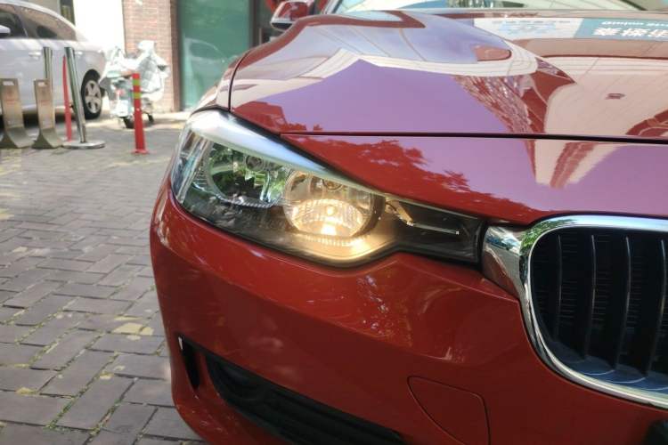 Used BMW 3 Series 2013 316i Active Edition Right Front Headlight