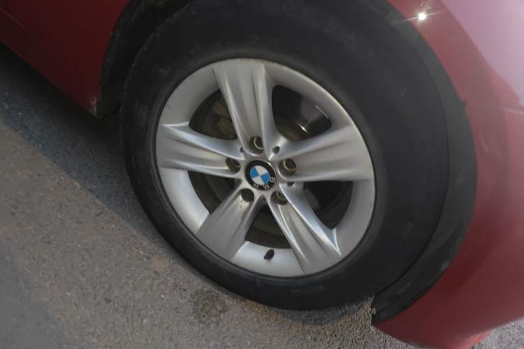 Used BMW 3 Series 2013 320i Sport Edition Right Front Wheel Hub