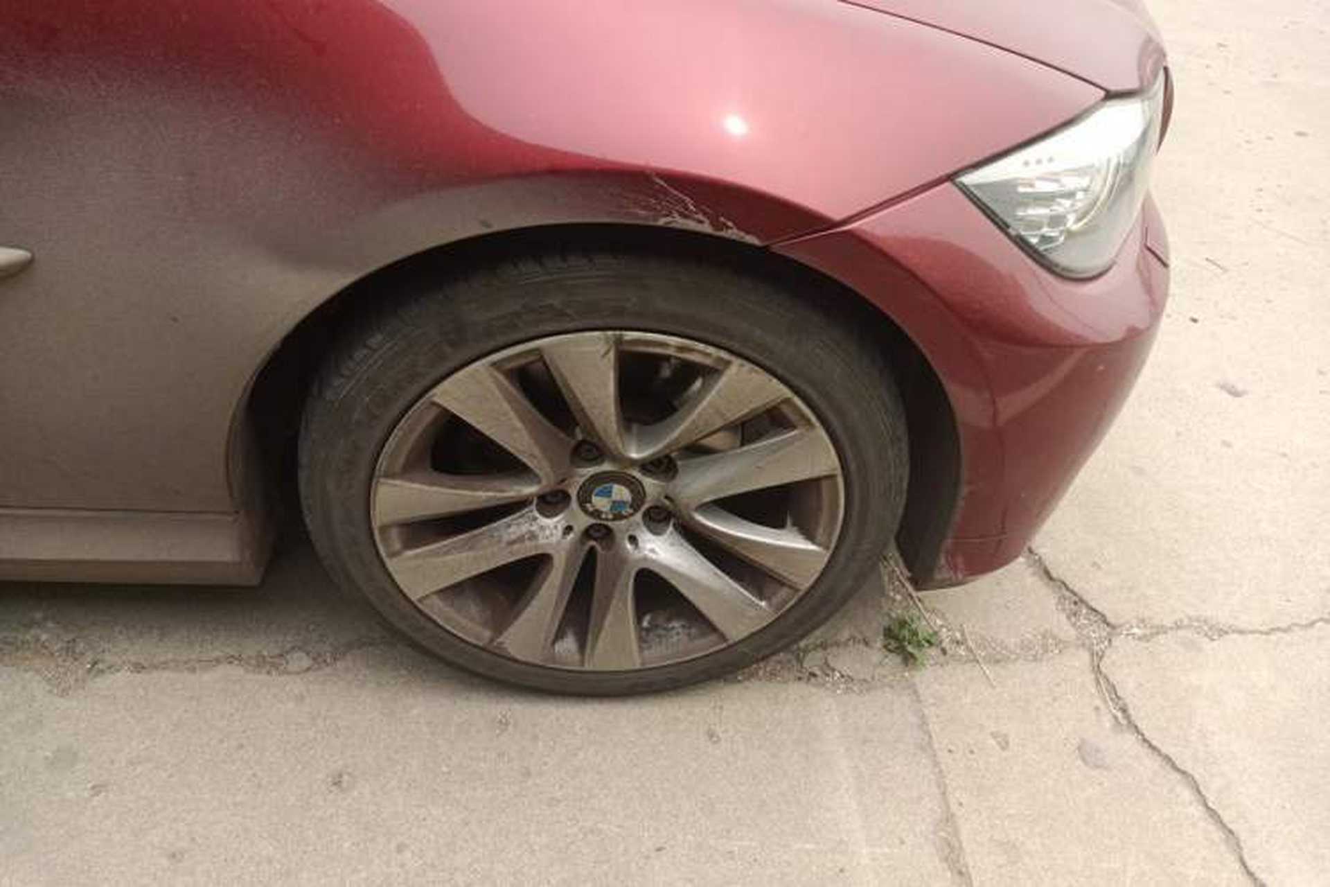 Used BMW 3 Series 2013 320i Active Edition Right Front Wheel Hub
