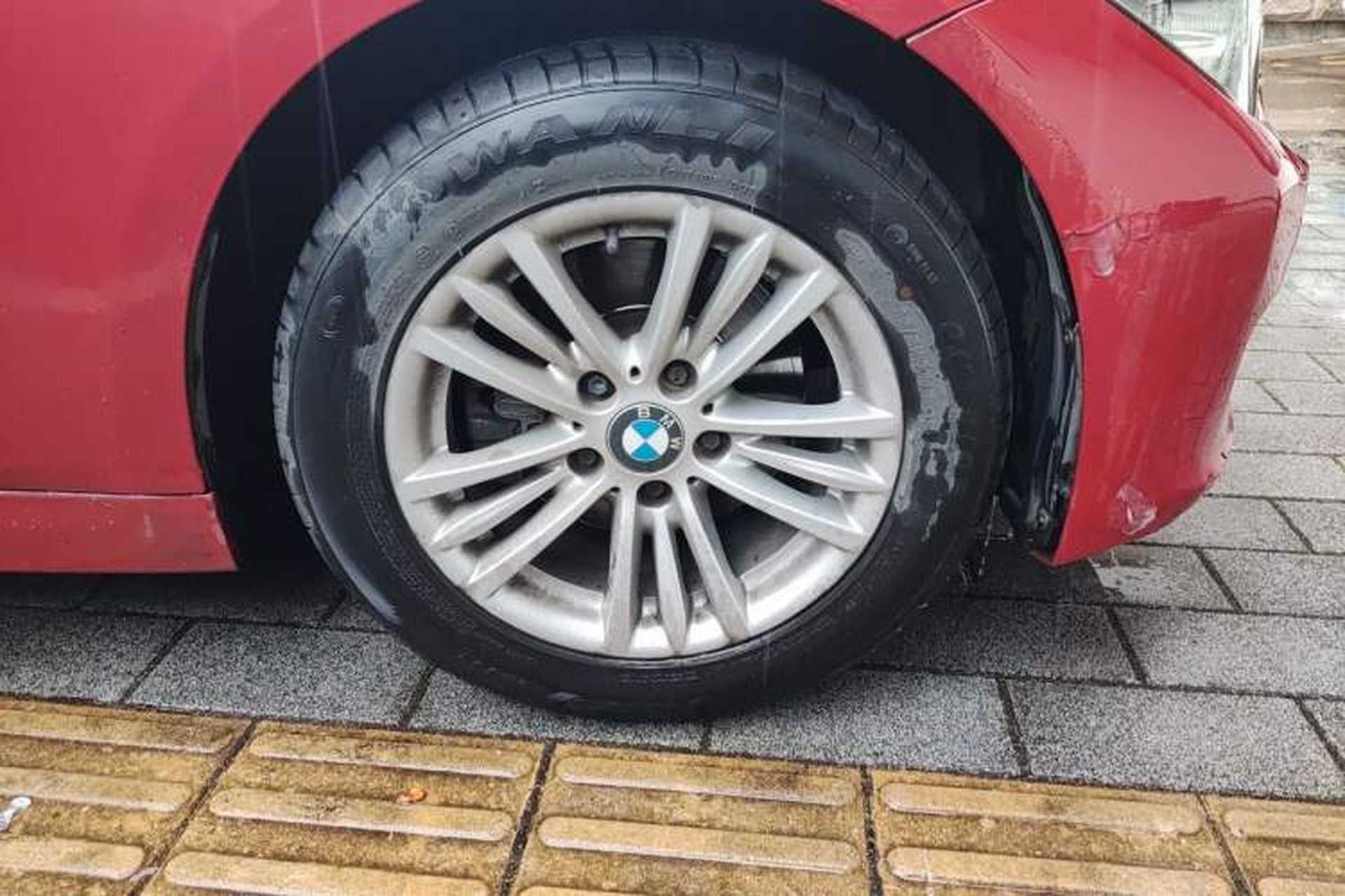 Used BMW 3 Series 2013 320Li Fashion Model Right Front Wheel Hub