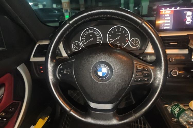 Used BMW 3 Series 2013 320i Sport Edition Steering Wheel