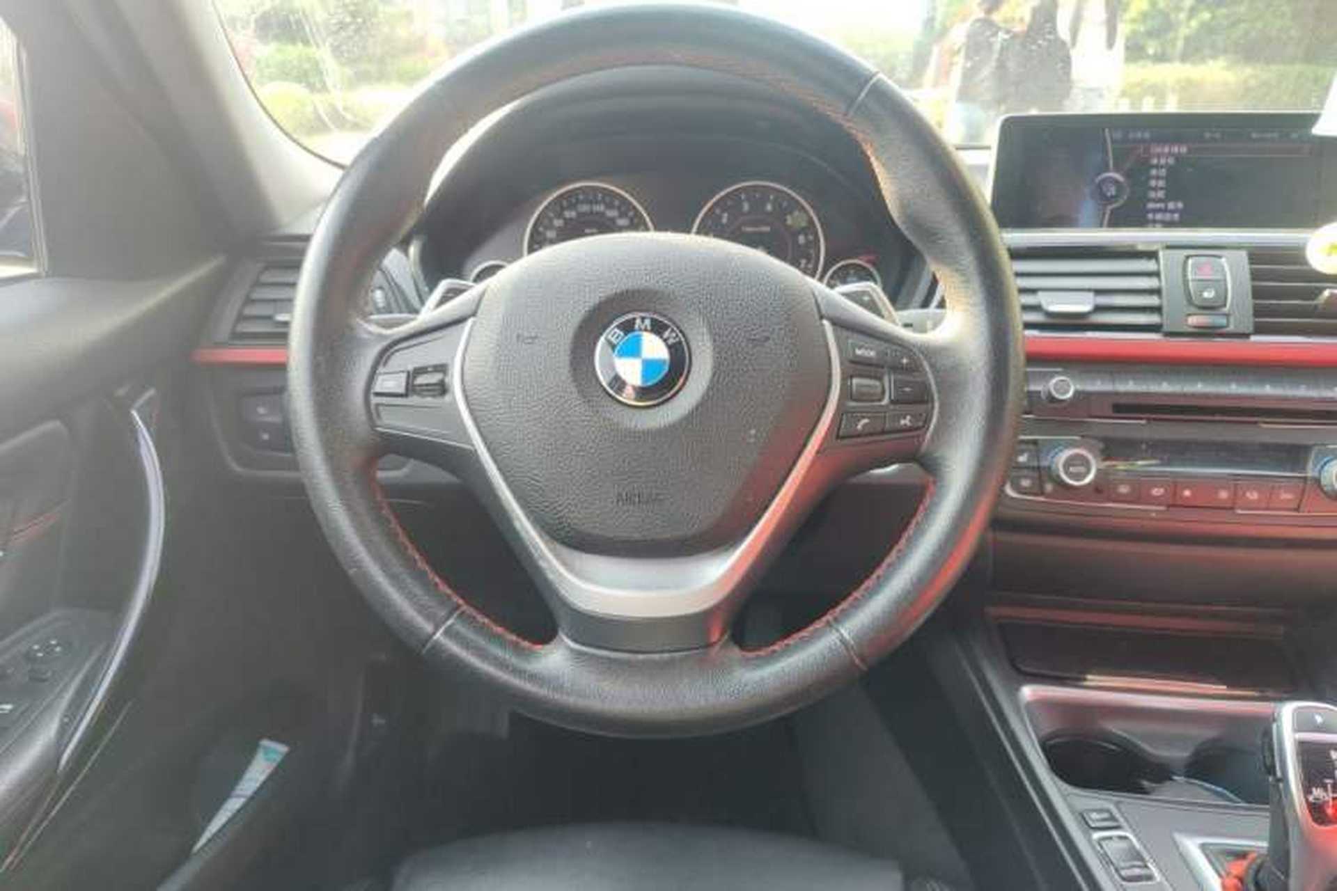 Used BMW 3 Series 2013 320i Sport Edition Steering Wheel