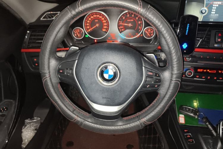 Used BMW 3 Series 2013 320i Sport Edition Steering Wheel