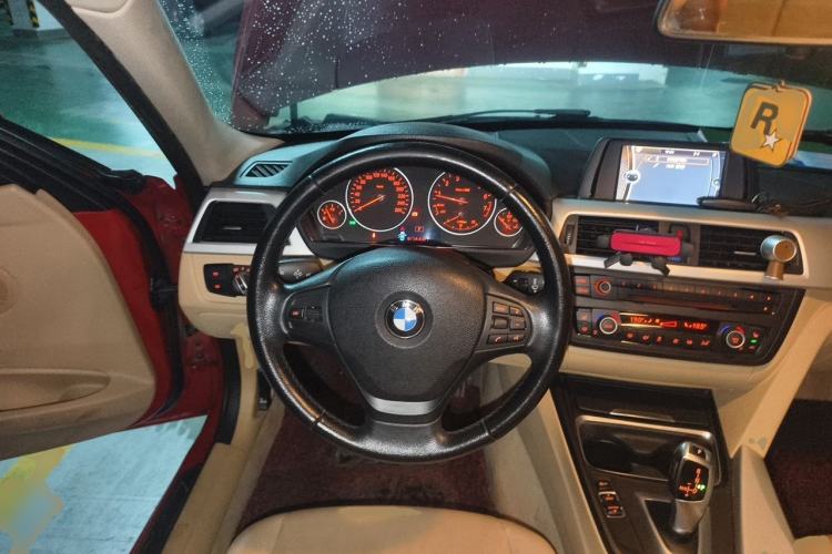 Used BMW 3 Series 2013 320i Sport Edition Steering Wheel