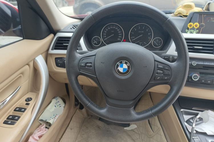Used BMW 3 Series 2013 320i Sport Edition Steering Wheel