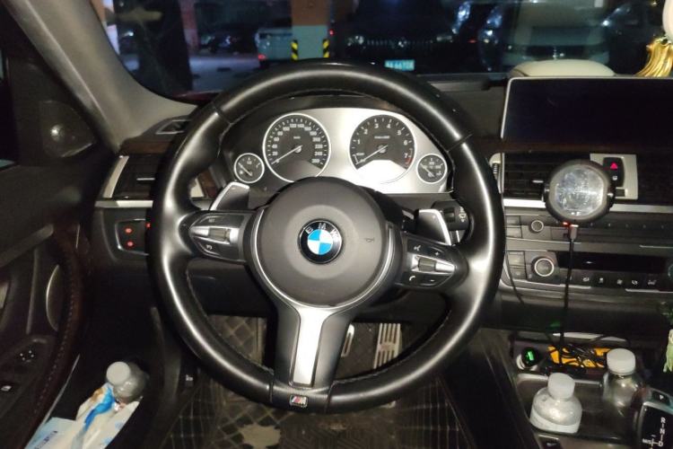 Used BMW 3 Series 2013 Facelifted 320Li Luxury Design Package Steering Wheel