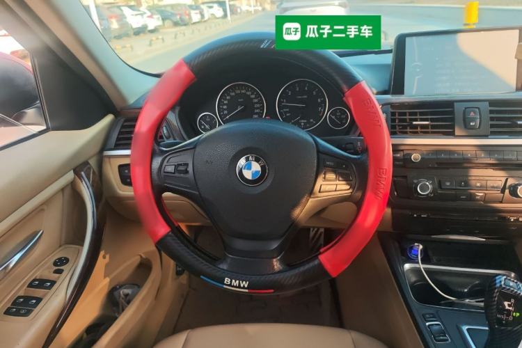 Used BMW 3 Series 2013 320Li Fashion Model Steering Wheel