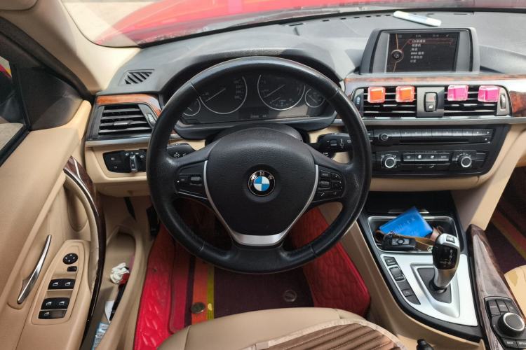 Used BMW 3 Series 2013 320Li Fashion Model Steering Wheel