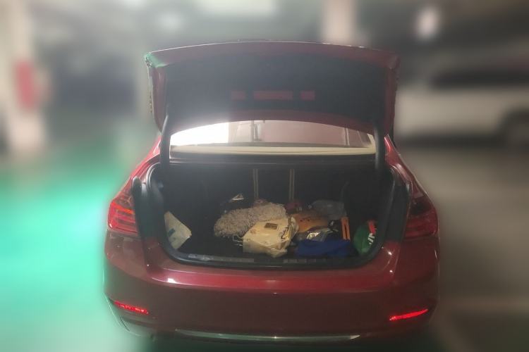 Used BMW 3 Series 2013 320Li Fashion Model Trunk