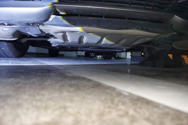Used BMW 3 Series 2013 320Li Luxury Design Package Chassis Front