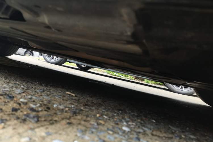 Used BMW 3 Series 2013 320Li Fashion Model Chassis Front Right