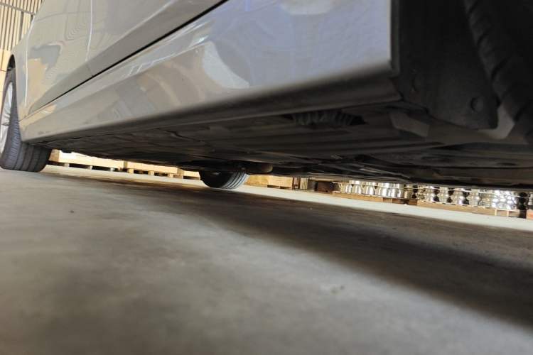 Used BMW 3 Series 2013 320Li Fashion Model Chassis Rear Left