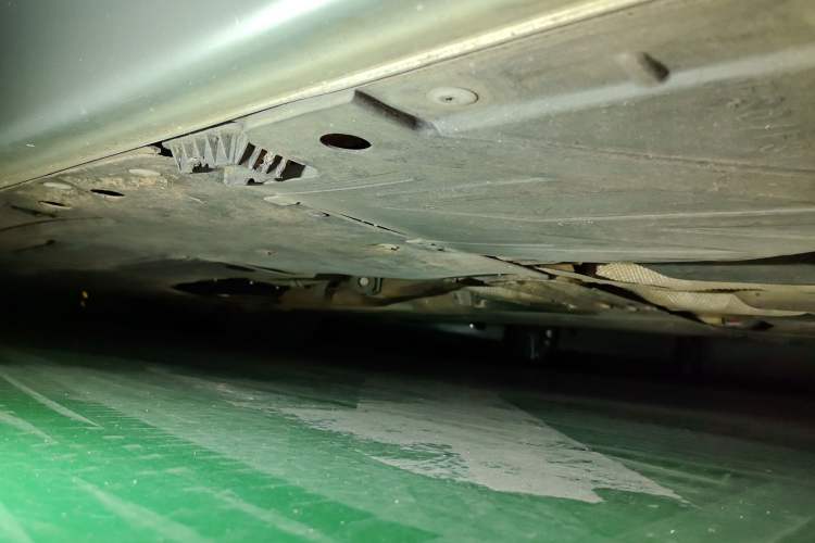 Used BMW 3 Series 2013 320i Sport Edition Chassis Rear Left