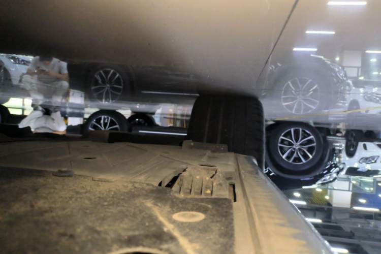 Used BMW 3 Series 2013 328i Sport Design Package Chassis Rear Right
