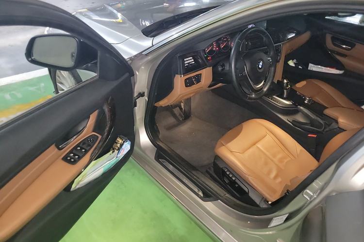 Used BMW 3 Series 2013 Facelifted 320Li Luxury Design Package Driver Seat