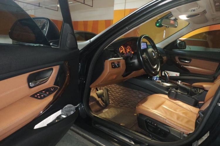 Used BMW 3 Series 2013 328Li Luxury Design Package Driver Seat