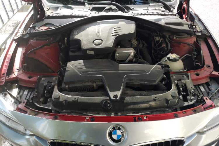 Used BMW 3 Series 2013 Facelifted 328i Sport Design Package Engine Bay