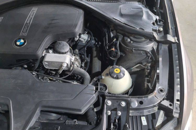Used BMW 3 Series 2013 Facelift 320Li Fashion Design Package Engine Bay Left