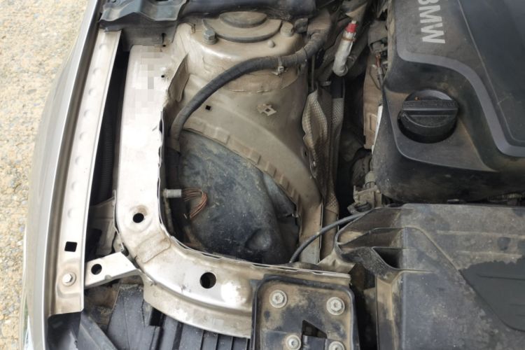 Used BMW 3 Series 2013 320Li Fashion Model Engine Bay Right