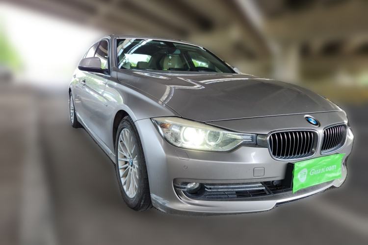 Used BMW 3 Series 2013 Facelifted 320Li Luxury Design Package Front Right 45 Deg