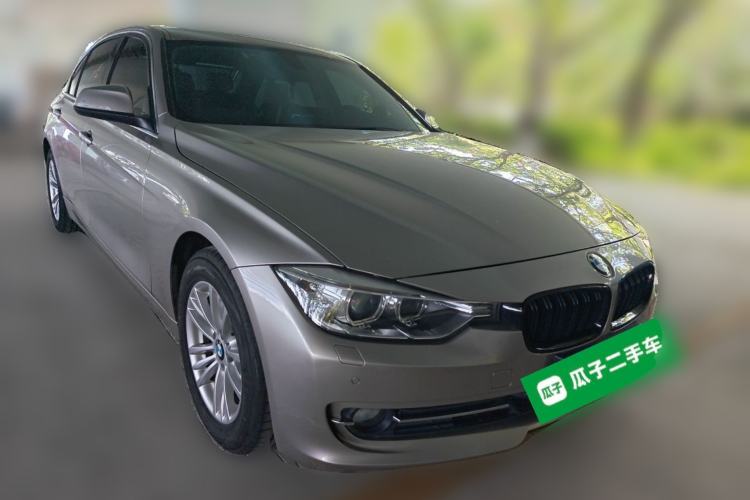 Used BMW 3 Series 2013 320Li Fashion Model Front Right 45 Deg