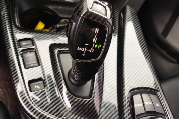 Used BMW 3 Series 2013 320Li Fashion Model Gear Lever