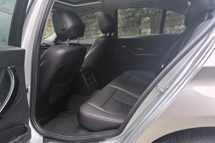 Used BMW 3 Series 2013 328i Sport Design Package Interior 3