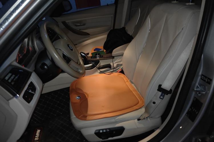 Used BMW 3 Series 2013 320Li Luxury Design Package Left Front Seat