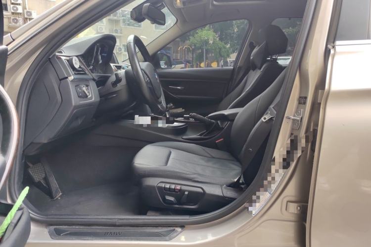 Used BMW 3 Series 2013 320Li Fashion Model Left Front Seat