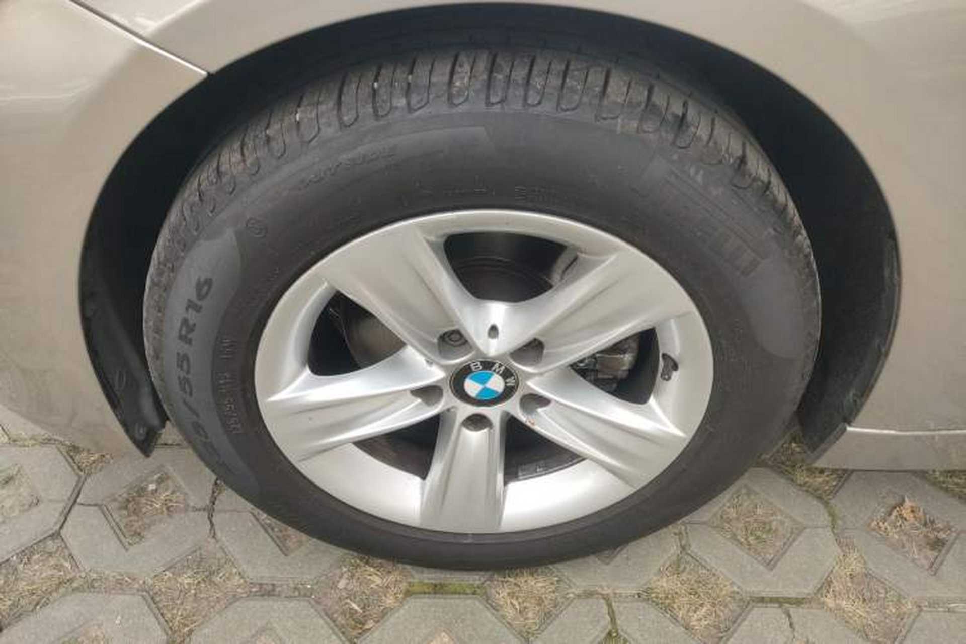 Used BMW 3 Series 2013 320i Sport Edition Left Front Wheel Hub