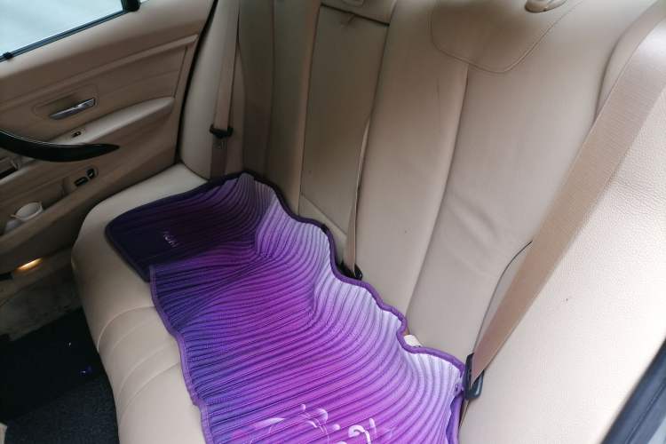 Used BMW 3 Series 2013 328Li Fashion Edition Left Rear Seat