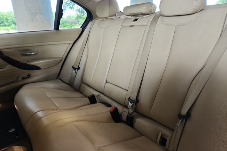Used BMW 3 Series 2013 Facelifted 320Li Luxury Design Package Left Rear Seat