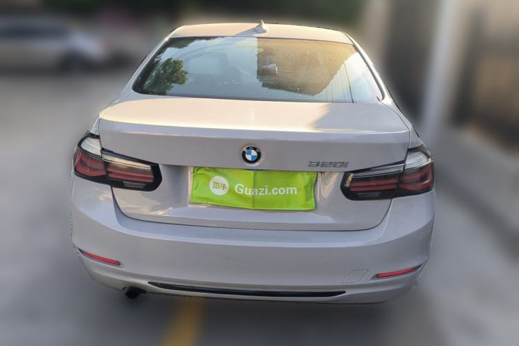 Used BMW 3 Series 2013 320i Sport Design Package Rear