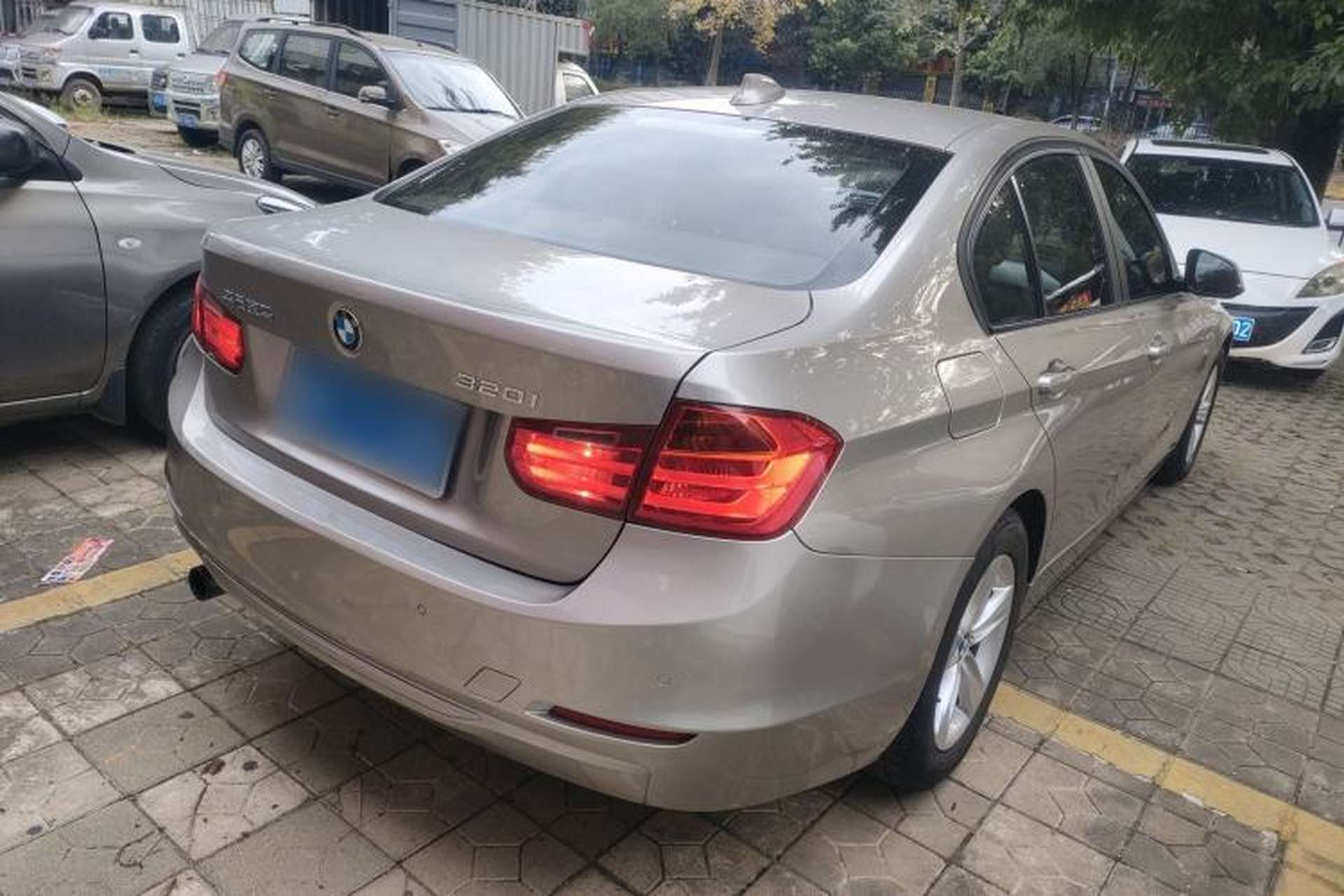 Used BMW 3 Series 2013 320i Sport Edition Rear Right 45 Deg