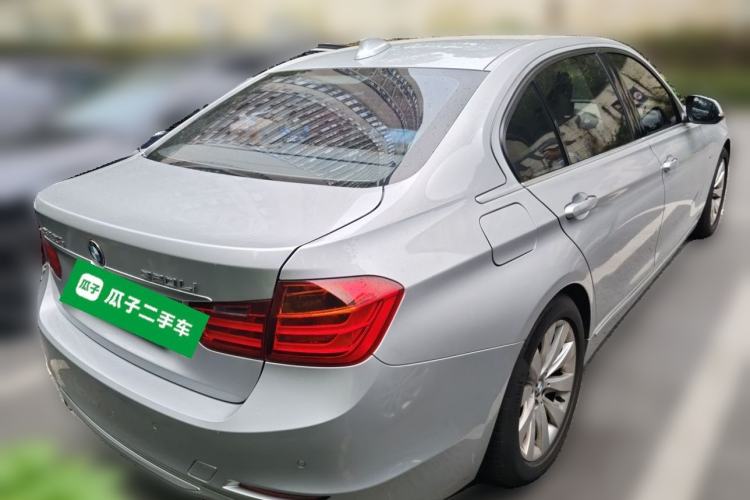 Used BMW 3 Series 2013 320Li Fashion Design Package Rear Right 45 Deg