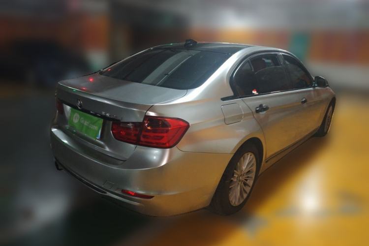 Used BMW 3 Series 2013 328Li Luxury Design Package Rear Right 45 Deg