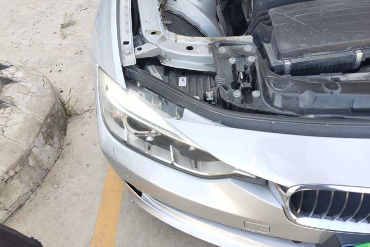 Used BMW 3 Series 2013 320Li Fashion Model Right Front Headlight