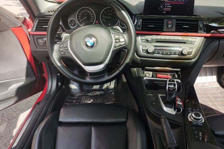Used BMW 3 Series 2013 Facelifted 328i Sport Design Package Steering Wheel