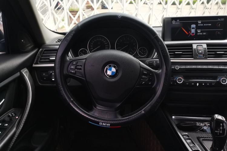 Used BMW 3 Series 2013 320Li Fashion Model Steering Wheel
