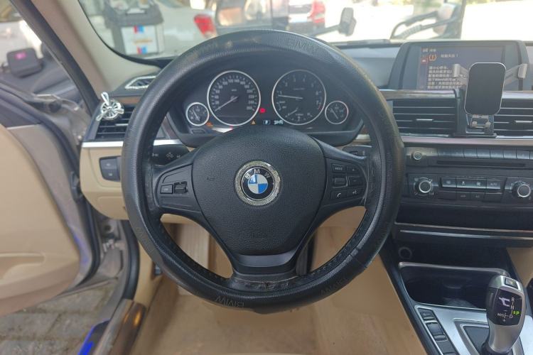 Used BMW 3 Series 2013 320Li Fashion Model Steering Wheel