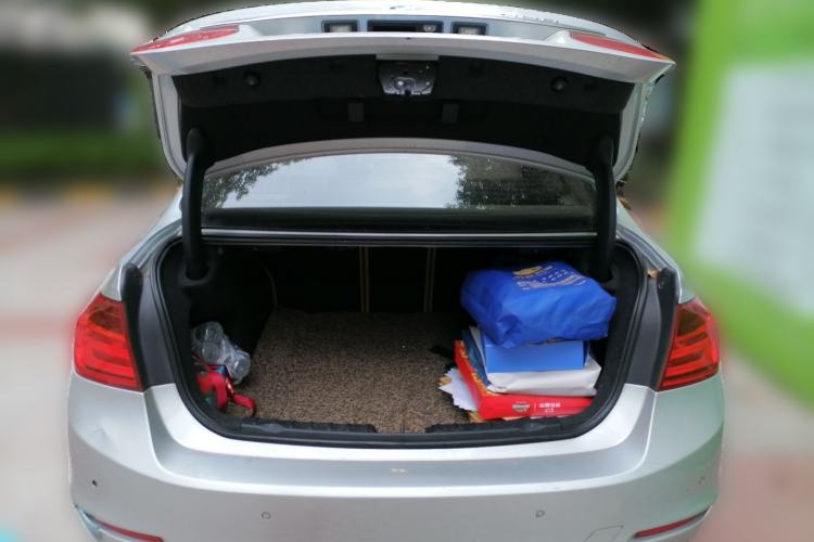 Used BMW 3 Series 2013 328Li Fashion Edition Trunk