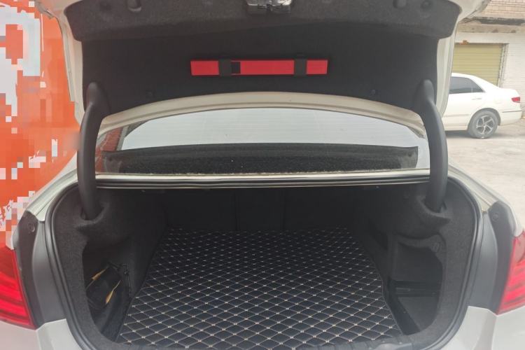 Used BMW 3 Series 2013 320Li Fashion Model Trunk