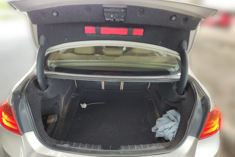 Used BMW 3 Series 2013 Facelifted 320Li Luxury Design Package Trunk