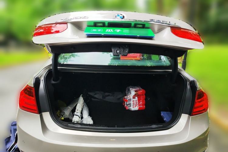 Used BMW 3 Series 2013 320Li Fashion Model Trunk