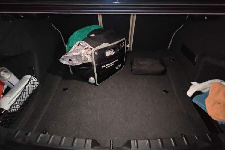 Used BMW 3 Series 2013 320Li Luxury Design Package Trunk
