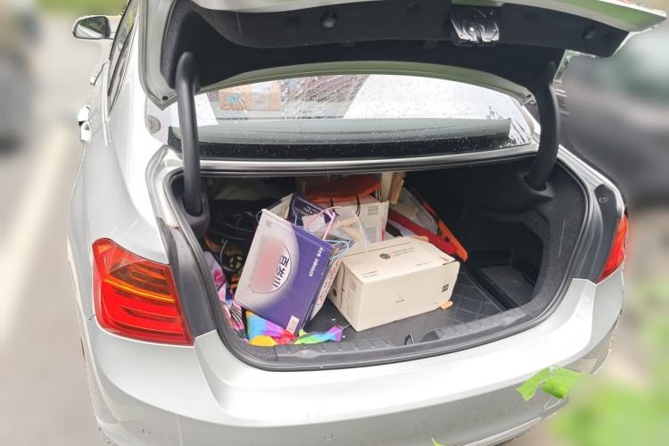 Used BMW 3 Series 2013 320Li Fashion Design Package Trunk