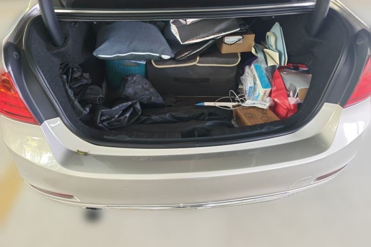 Used BMW 3 Series 2013 320Li Fashion Model Trunk