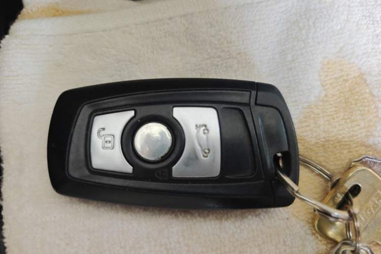 Used BMW 3 Series 2013 320Li Fashion Model Vehicle Key
