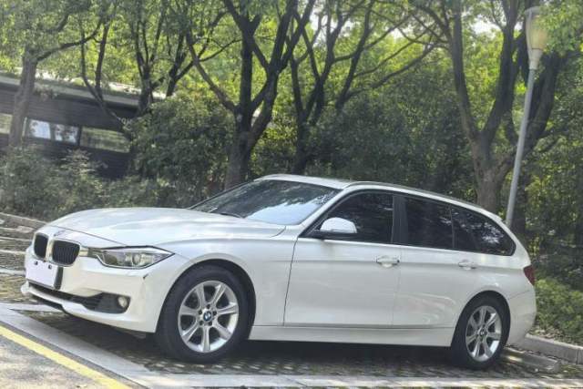 Used BMW 3 Series 2013 320i Sport Touring Edition